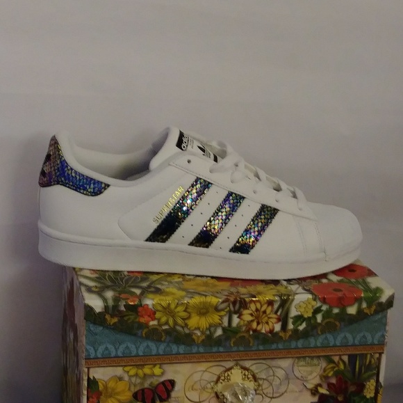 adidas superstar metallic snake